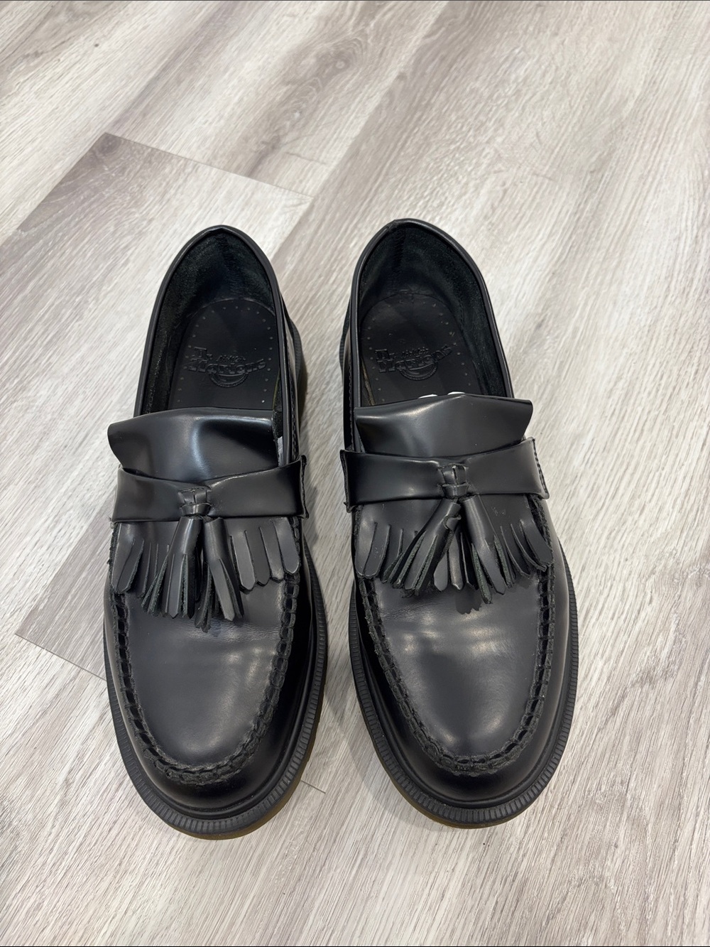 Dr Martens Adrian Smooth Leather Tassel Loafer M8 W9 Unisex